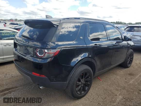 2017 Land Rover Discovery Sport SE with VIN SALCP2BG1HH685193, listed as a Copart auction lot 69817125 with 89,178 mi miles and Clean title. Bid and sale history available at DreamBid. Image 3.