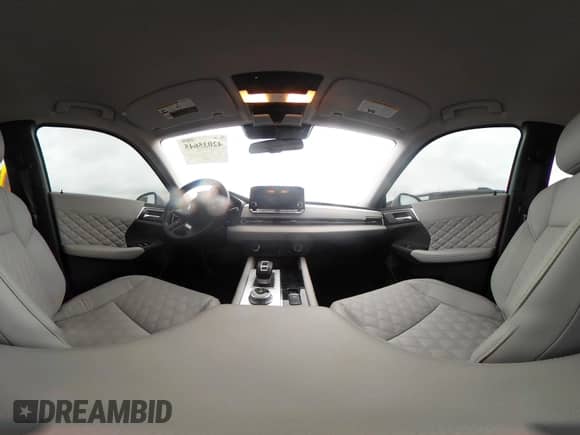 2024 Mitsubishi Outlander SEL with VIN JA4J3WA88RZ057293, listed as a IAAI auction lot 42035645 with 14,470 mi miles and . Bid and sale history available at DreamBid. Image 18.