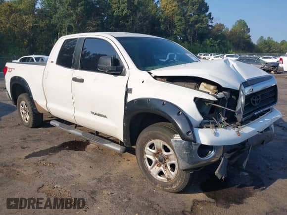 2007 Toyota Tundra SR5 с VIN 5TFBT54177X008291, выставлен на аукционе IAAI как лот 43185810 с пробегом 248 297 миль миль и . История ставок и продаж доступна на DreamBid. Изображение 1.