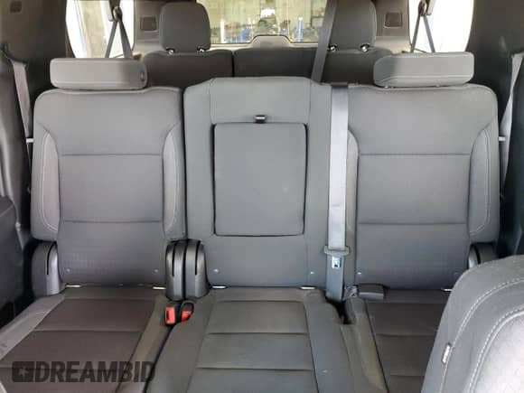 2021 Chevrolet Suburban LS с VIN 1GNSKBKD7MR395916, выставлен на аукционе Copart как лот 62113145 с пробегом 374 527 миль миль и Чистый • Clean title. История ставок и продаж доступна на DreamBid. Изображение 10.
