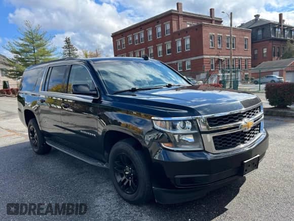 2020 Chevrolet Suburban LS с VIN 1GNSKGKCXLR228372, выставлен на аукционе Copart как лот 89929375 с пробегом 220 295 миль миль и Чистый • Clean title. История ставок и продаж доступна на DreamBid. Изображение 1.