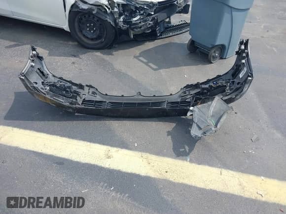 2017 BMW 5 Series 530i z VIN WBAJA5C33HG894936, wystawiony jako IAAI lot #42987504 z przebiegiem 68 186 mil mil oraz . Historia ofert i sprzedaży dostępna na DreamBid. Obrazek 12.