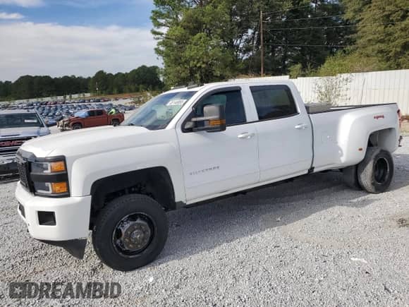 2015 Chevrolet Silverado 3500HD LT с VIN 1GC4KZC8XFF591767, выставлен на аукционе Copart как лот 85146955 с пробегом 289 242 миль миль и Чистый • Clean title. История ставок и продаж доступна на DreamBid. Изображение 1.