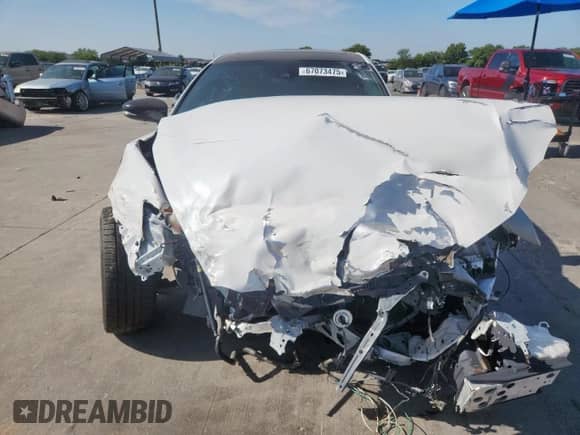 2019 Lexus IS 300 z VIN JTHBA1D2XK5086509, wystawiony jako Copart lot #67073475 z przebiegiem 87 482 mil mil oraz Czysty tytuł • Clean title. Historia ofert i sprzedaży dostępna na DreamBid. Obrazek 5.