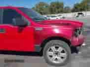 2005 Ford F-150 XLT z VIN 1FTPW12535KC35855, wystawiony jako IAAI lot #43432637 z przebiegiem 218 430 mil mil oraz . Historia ofert i sprzedaży dostępna na DreamBid. Obrazek 18.