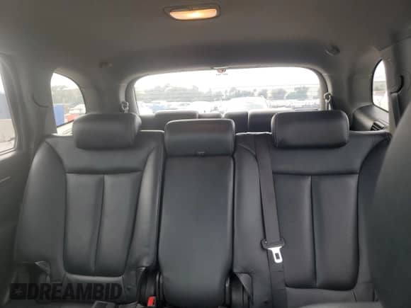 2007 Hyundai Santa Fe SE с VIN 5NMSH13E57H042379, выставлен на аукционе Copart как лот 85156695 с пробегом 101 534 миль миль и Списание • Salvage title. История ставок и продаж доступна на DreamBid. Изображение 10.