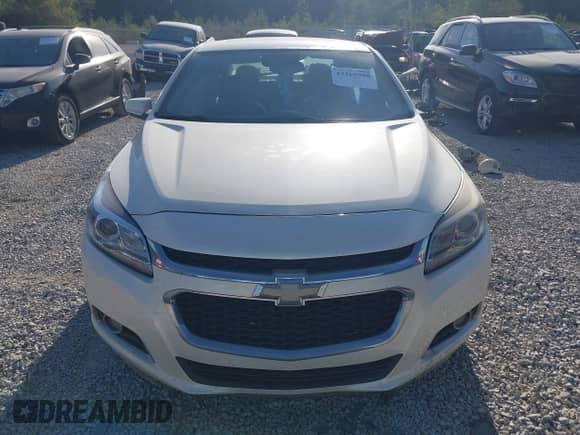 2014 Chevrolet Malibu LTZ with VIN 1G11H5SL4EF155987, listed as a IAAI auction lot 43360908 with 181,331 mi miles and . Bid and sale history available at DreamBid. Image 12.