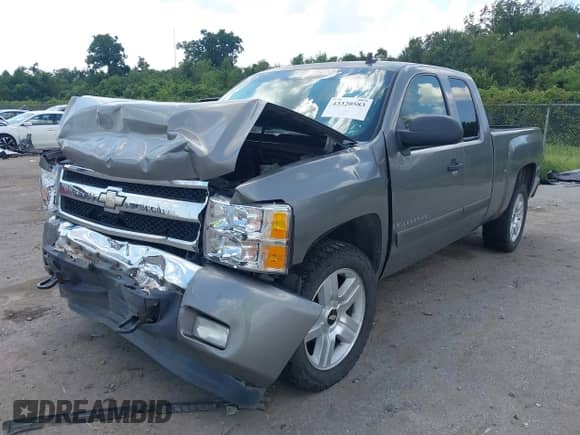 2007 Chevrolet Silverado 1500 LTZ with VIN 1GCEC19037Z591985, listed as a IAAI auction lot 43320583 with 273,703 mi miles and . Bid and sale history available at DreamBid. Image 2.
