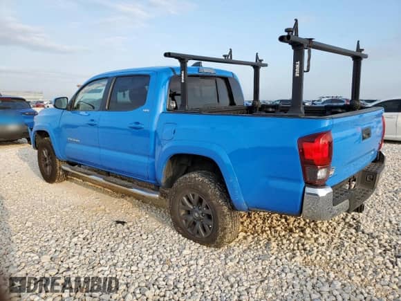 2020 Toyota Tacoma SR5 with VIN 5TFAZ5CN9LX088203, listed as a Copart auction lot 70347505 with 90,758 mi miles and Salvage title. Bid and sale history available at DreamBid. Image 2.
