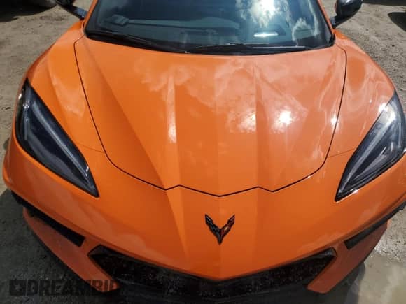 2022 Chevrolet Corvette 2LT с VIN 1G1YB2D48N5118709, выставлен на аукционе Copart как лот 74038184 с пробегом Не указан миль и На запчасти • Non repairable. История ставок и продаж доступна на DreamBid. Изображение 11.