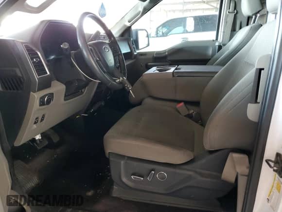 2015 Ford F-150 XLT z VIN 1FTEX1EP1FKE65056, wystawiony jako Copart lot #70015405 z przebiegiem 189 723 mil mil oraz Szkoda całkowita • Salvage title. Historia ofert i sprzedaży dostępna na DreamBid. Obrazek 7.