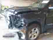 2019 Ram 1500 Big Horn z VIN 1C6RRFFGXKN751754, wystawiony jako IAAI lot #43044316 z przebiegiem 95 206 mil mil oraz . Historia ofert i sprzedaży dostępna na DreamBid. Obrazek 6.