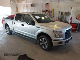 2017 Ford F-150 XL z VIN 1FTFW1EF8HFB81126, wystawiony jako IAAI lot #42199201 z przebiegiem 156 735 mil mil oraz . Historia ofert i sprzedaży dostępna na DreamBid. Obrazek 1.