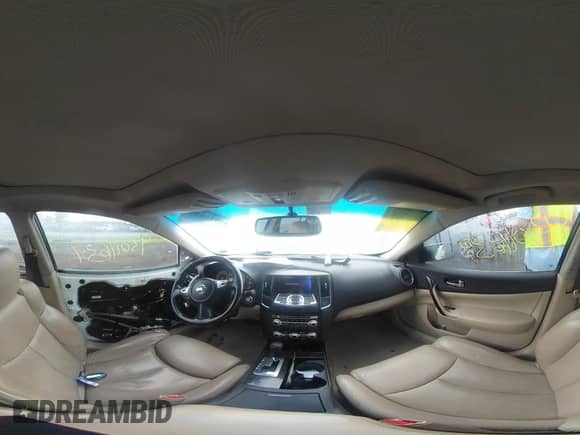 2014 Nissan Maxima S z VIN 1N4AA5AP5EC911401, wystawiony jako IAAI lot #43011639 z przebiegiem 179 267 mil mil oraz . Historia ofert i sprzedaży dostępna na DreamBid. Obrazek 19.