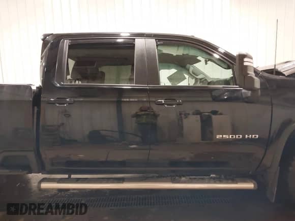 2024 Chevrolet Silverado 2500HD LT с VIN 1GC1YNE71RF112865, выставлен на аукционе IAAI как лот 41145438 с пробегом Не указан миль и . История ставок и продаж доступна на DreamBid. Изображение 13.