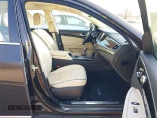 2014 Hyundai Equus Ultimate z VIN KMHGH4JH8EU090173, wystawiony jako IAAI lot #41763918 z przebiegiem 149 680 mil mil oraz . Historia ofert i sprzedaży dostępna na DreamBid. Obrazek 5.