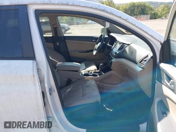 2017 Hyundai Tucson Limited z VIN KM8J3CA27HU381357, wystawiony jako IAAI lot #43065367 z przebiegiem 65 357 mil mil oraz . Historia ofert i sprzedaży dostępna na DreamBid. Obrazek 5.