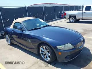 2005 BMW Z4 3.0i с VIN 4USBT53525LU09931, выставлен на аукционе IAAI как лот 42011285 с пробегом 194 146 миль миль и . История ставок и продаж доступна на DreamBid. Изображение 1.