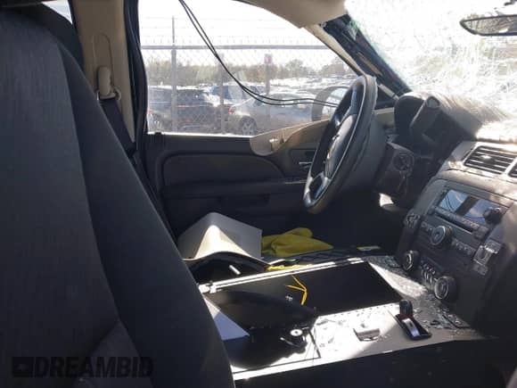 2013 Chevrolet Tahoe Commercial with VIN 1GNLC2E05DR266048, listed as a IAAI auction lot 40848505 with 95,459 mi miles and . Bid and sale history available at DreamBid. Image 5.