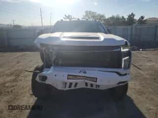 2022 Chevrolet Silverado 3500HD High Country с VIN 1GC4YVEY7NF114457, выставлен на аукционе Copart как лот 72628924 с пробегом 115 513 миль миль и Списание • Salvage title. История ставок и продаж доступна на DreamBid. Изображение 5.