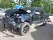 2013 Chevrolet Avalanche LT z VIN 3GNTKFE75DG195926, wystawiony jako IAAI lot #42296778 z przebiegiem 170 416 mil mil oraz . Historia ofert i sprzedaży dostępna na DreamBid. Obrazek 6.