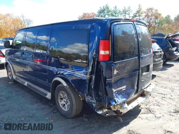 2003 Chevrolet Express Cargo YF7 Upfitter с VIN 1GBFH15T131172259, выставлен на аукционе IAAI как лот 43492547 с пробегом 240 127 миль миль и . История ставок и продаж доступна на DreamBid. Изображение 3.