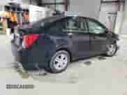 2016 Chevrolet Sonic LT z VIN 1G1JC5SB0G4103695, wystawiony jako Copart lot #43170065 z przebiegiem 104 066 mil mil oraz Szkoda całkowita • Salvage title. Historia ofert i sprzedaży dostępna na DreamBid. Obrazek 3.