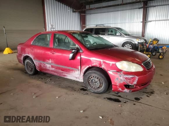 2005 Toyota Corolla CE z VIN 1NXBR32E45Z438962, wystawiony jako Copart lot #84834895 z przebiegiem 186 455 mil mil oraz Szkoda całkowita • Salvage title. Historia ofert i sprzedaży dostępna na DreamBid. Obrazek 4.