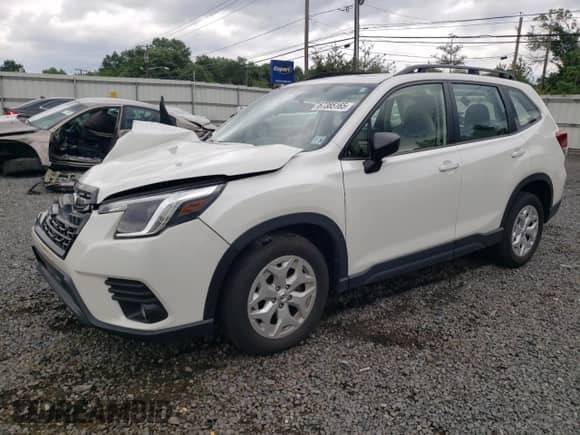 2023 Subaru Forester z VIN JF2SKACC4PH483147, wystawiony jako Copart lot #67385165 z przebiegiem 31 744 mil mil oraz Szkoda całkowita • Salvage title. Historia ofert i sprzedaży dostępna na DreamBid. Obrazek 1.