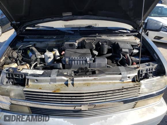 1999 Chevrolet Astro с VIN 1GNDM19W5XB105304, выставлен на аукционе Copart как лот 83521934 с пробегом 207 384 миль миль и Списание • Salvage title. История ставок и продаж доступна на DreamBid. Изображение 13.