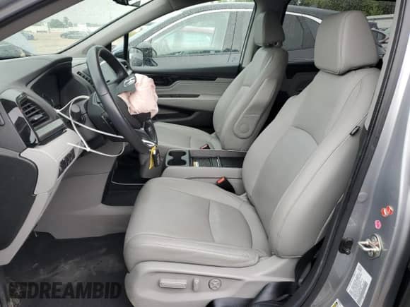 2019 Honda Odyssey Elite с VIN 5FNRL6H98KB112053, выставлен на аукционе Copart как лот 65267245 с пробегом 64 391 миль миль и Списание • Salvage title. История ставок и продаж доступна на DreamBid. Изображение 7.