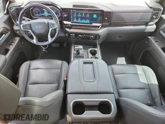 2022 Chevrolet Silverado 1500 RST with VIN 3GCUDEET4NG664021, listed as a Copart auction lot 63237365 with 52,302 mi miles and Salvage title. Bid and sale history available at DreamBid. Image 8.