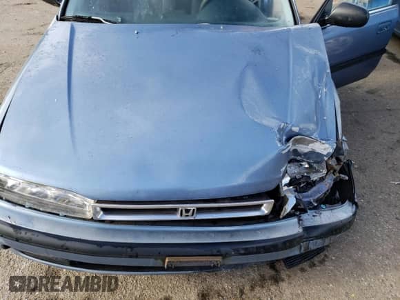 1990 Honda Accord LX z VIN JHMCB7657LC094933, wystawiony jako Copart lot #42030575 z przebiegiem 156 426 mil mil oraz Szkoda całkowita • Salvage title. Historia ofert i sprzedaży dostępna na DreamBid. Obrazek 11.