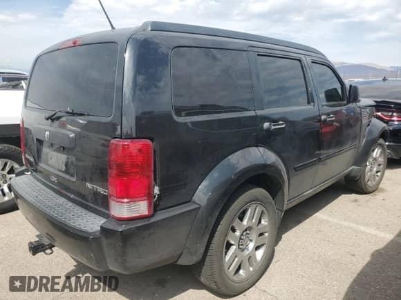 2011 Dodge Nitro Heat with VIN 1D4PT4GK6BW607981, listed as a Copart auction lot 69587695 with 160,495 mi miles and Salvage title. Bid and sale history available at DreamBid. Image 3.