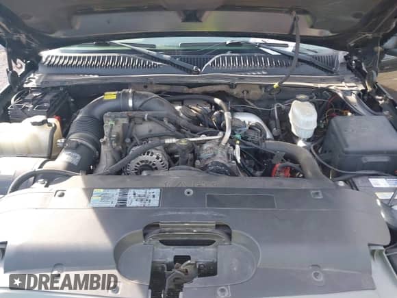 2006 Chevrolet Silverado 2500HD LT3 с VIN 1GCHK23D46F258809, выставлен на аукционе IAAI как лот 43330095 с пробегом 253 924 миль миль и . История ставок и продаж доступна на DreamBid. Изображение 10.