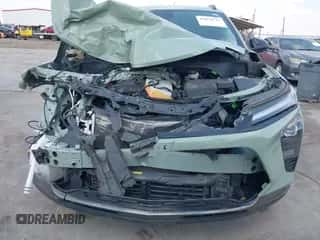 2024 Chevrolet Trax ACTIV с VIN KL77LKE22RC138045, выставлен на аукционе IAAI как лот 43070713 с пробегом 23 892 миль миль и . История ставок и продаж доступна на DreamBid. Изображение 6.
