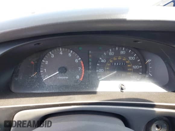 1992 Toyota Camry LE с VIN 4T1SK12E4NU084319, выставлен на аукционе IAAI как лот 42465745 с пробегом 184 232 миль миль и . История ставок и продаж доступна на DreamBid. Изображение 7.