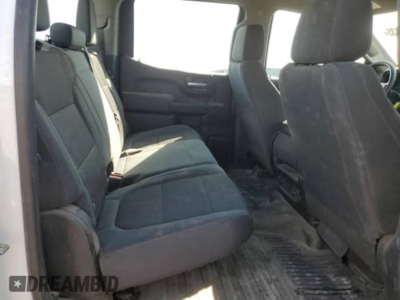 2019 Chevrolet Silverado 1500 Work Truck z VIN 1GCPYAEHXKZ377624, wystawiony jako Copart lot #82098435 z przebiegiem 94 697 mil mil oraz Szkoda całkowita • Salvage title. Historia ofert i sprzedaży dostępna na DreamBid. Obrazek 10.