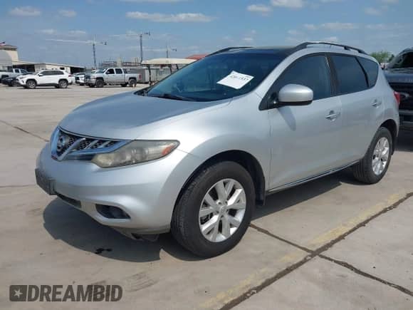 2011 Nissan Murano SL с VIN JN8AZ1MU0BW050558, выставлен на аукционе IAAI как лот 42041537 с пробегом 239 838 миль миль и . История ставок и продаж доступна на DreamBid. Изображение 2.