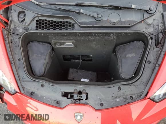 2015 Lamborghini Huracan с VIN ZHWUC1ZFXFLA00871, выставлен на аукционе Copart как лот 86063244 с пробегом 6 755 миль миль и Списание • Salvage title. История ставок и продаж доступна на DreamBid. Изображение 12.
