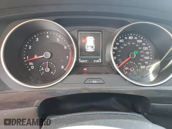 2018 Volkswagen Tiguan S с VIN 3VV1B7AX9JM015504, выставлен на аукционе Copart как лот 71401275 с пробегом 142 417 миль миль и Списание • Salvage title. История ставок и продаж доступна на DreamBid. Изображение 9.