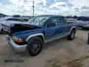 2002 Dodge Dakota SLT z VIN 1B7HL48N12S716124, wystawiony jako Copart lot #84445315 z przebiegiem 198 113 mil mil oraz Szkoda całkowita • Salvage title. Historia ofert i sprzedaży dostępna na DreamBid. Obrazek 1.