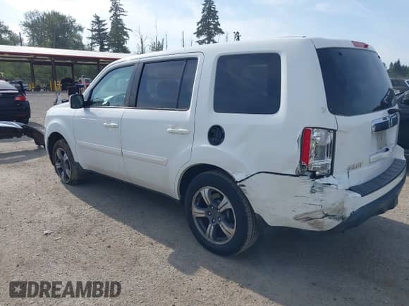 2015 Honda Pilot SE with VIN 5FNYF3H35FB031126, listed as a IAAI auction lot 42509887 with 117,090 mi miles and . Bid and sale history available at DreamBid. Image 6.