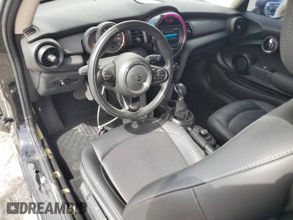 2019 MINI Hardtop Cooper with VIN WMWXP5C5XK2H29936, listed as a Copart auction lot 56713285 with 80,303 mi miles and Salvage title. Bid and sale history available at DreamBid. Image 8.