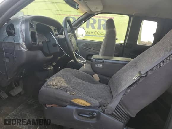 2001 Dodge 1500 с VIN 1B7HF13Z41J526323, выставлен на аукционе Copart как лот 75625174 с пробегом 193 067 миль миль и Списание • Salvage title. История ставок и продаж доступна на DreamBid. Изображение 7.