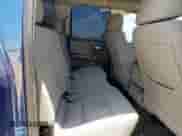 2018 GMC Sierra 1500 z VIN 1GTR1LEC8JZ169219, wystawiony jako Copart lot #63838975 z przebiegiem 91 685 mil mil oraz Szkoda całkowita • Salvage title. Historia ofert i sprzedaży dostępna na DreamBid. Obrazek 10.
