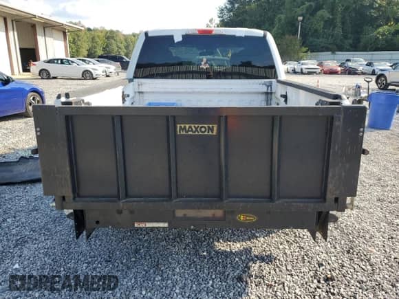 2015 Ford F-150 XLT с VIN 1FTEW1C87FKF07650, выставлен на аукционе Copart как лот 71954305 с пробегом 252 285 миль миль и Списание • Salvage title. История ставок и продаж доступна на DreamBid. Изображение 6.