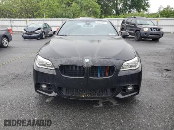 2016 BMW 5 Series 550i z VIN WBAKN9C59GD962609, wystawiony jako Copart lot #57319805 z przebiegiem 99 263 mil mil oraz Szkoda całkowita • Salvage title. Historia ofert i sprzedaży dostępna na DreamBid. Obrazek 5.