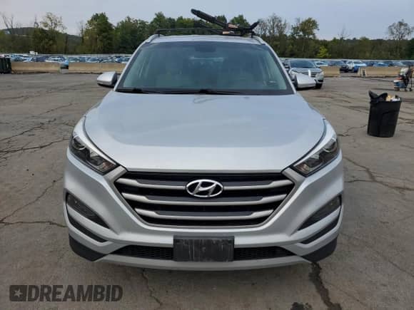 2017 Hyundai Tucson Sport с VIN KM8J3CA24HU430840, выставлен на аукционе Copart как лот 82051495 с пробегом 99 452 миль миль и Списание • Salvage title. История ставок и продаж доступна на DreamBid. Изображение 5.