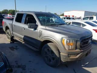 2023 Ford F-150 XLT с VIN 1FTFW1E88PKF77337, выставлен на аукционе IAAI как лот 43130849 с пробегом 32 851 миль миль и . История ставок и продаж доступна на DreamBid. Изображение 1.